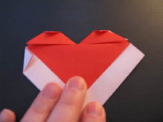 心心相印的心形折纸制作13