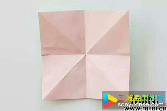 纸花折纸教程 第8步