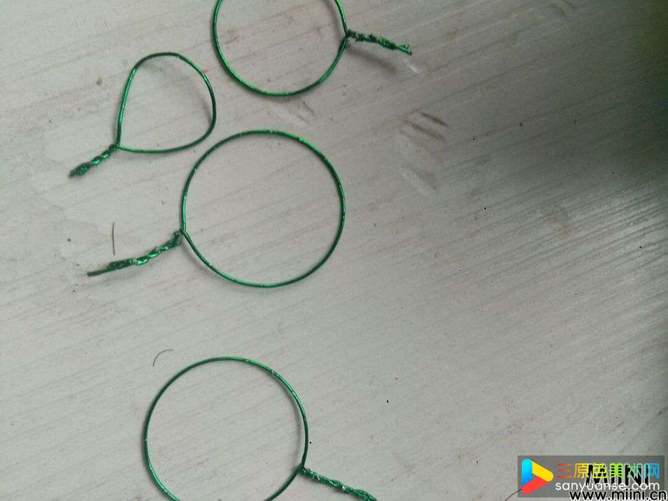 手工布艺丝网花康乃馨详细步骤教程