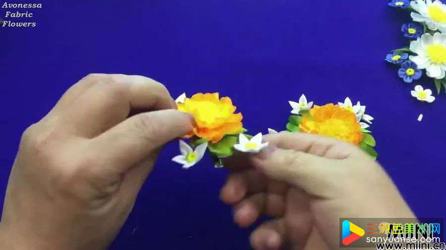 丝带夏季花夹的详细制作步骤图
