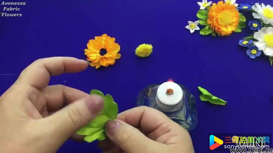 丝带夏季花夹的详细制作步骤图
