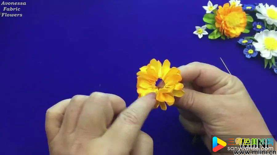 丝带夏季花夹的详细制作步骤图