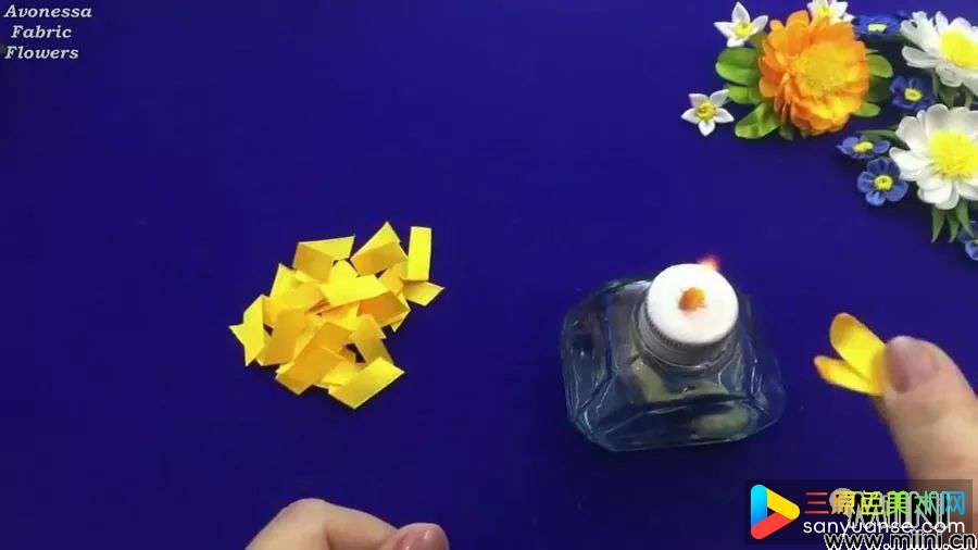 丝带夏季花夹的详细制作步骤图