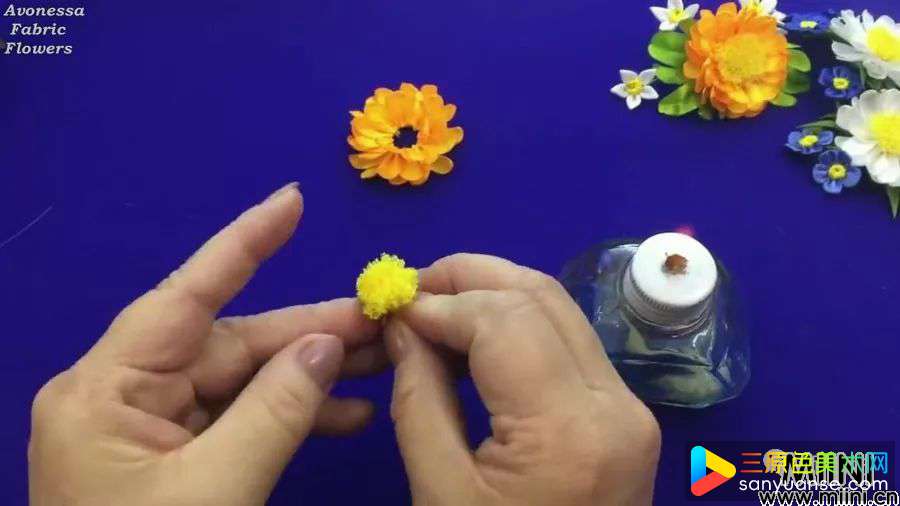 丝带夏季花夹的详细制作步骤图