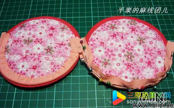 平聚手作贴布圆形小钱包步骤图解
