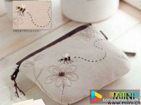 蜜蜂与花刺绣图案零钱包制作步骤图解